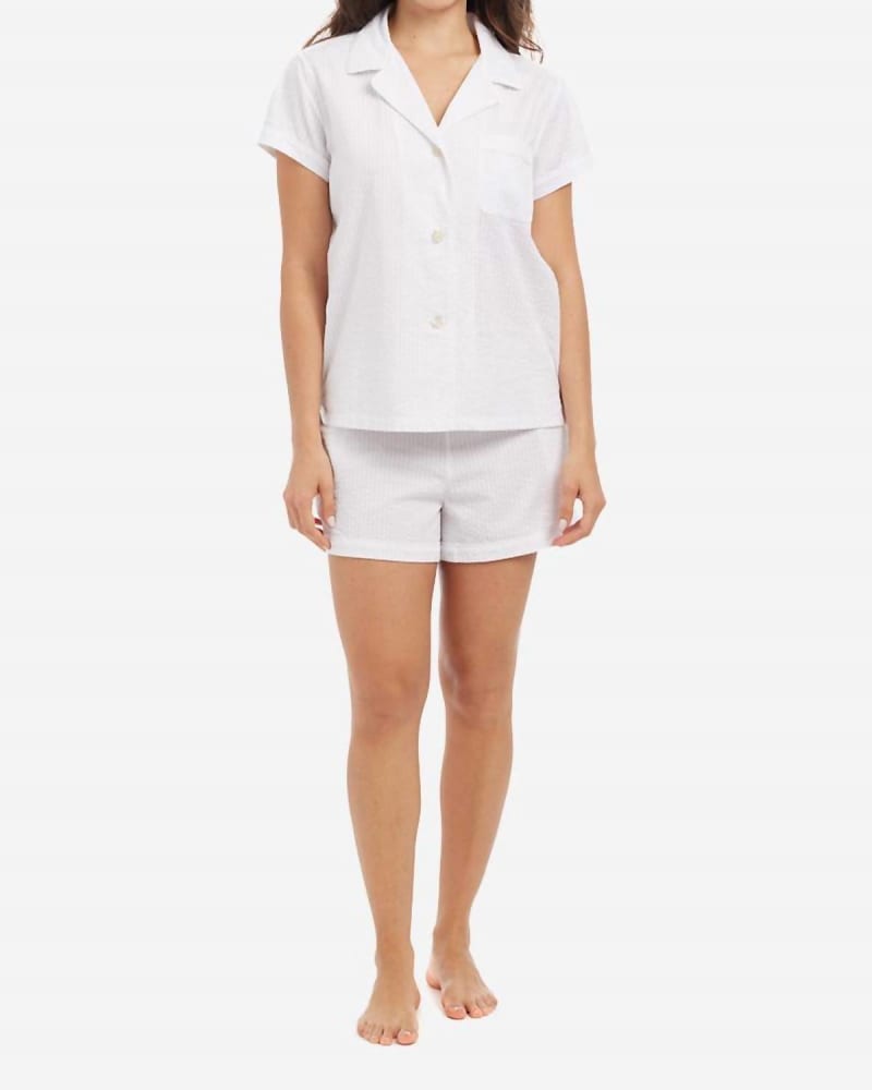 Front of a model wearing a size XL Seersucker Cotton Classic Short Pj Set in White in White by The Sleep Code. | dia_product_style_image_id:336308